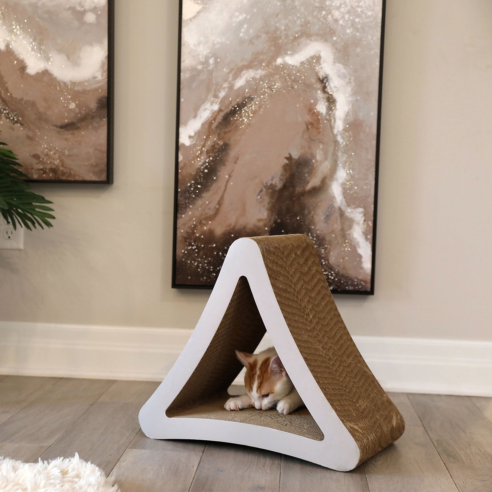 PetFusion 3-Sided Vertical Cat Scratching Post - Image 3